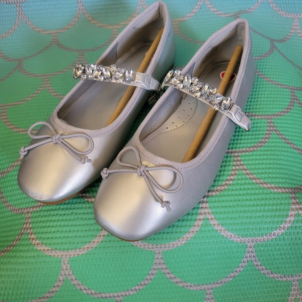 Dream Pairs shoes, two pairs available: size 13 & 3, silver, ballet style